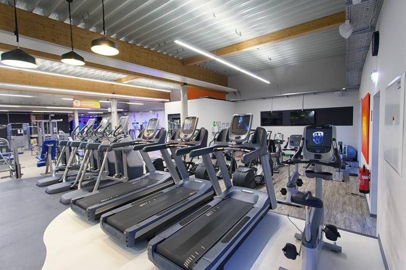 Gesundarium Mühlheim-Kärlich: Cardio Laufband Geräte im Club.